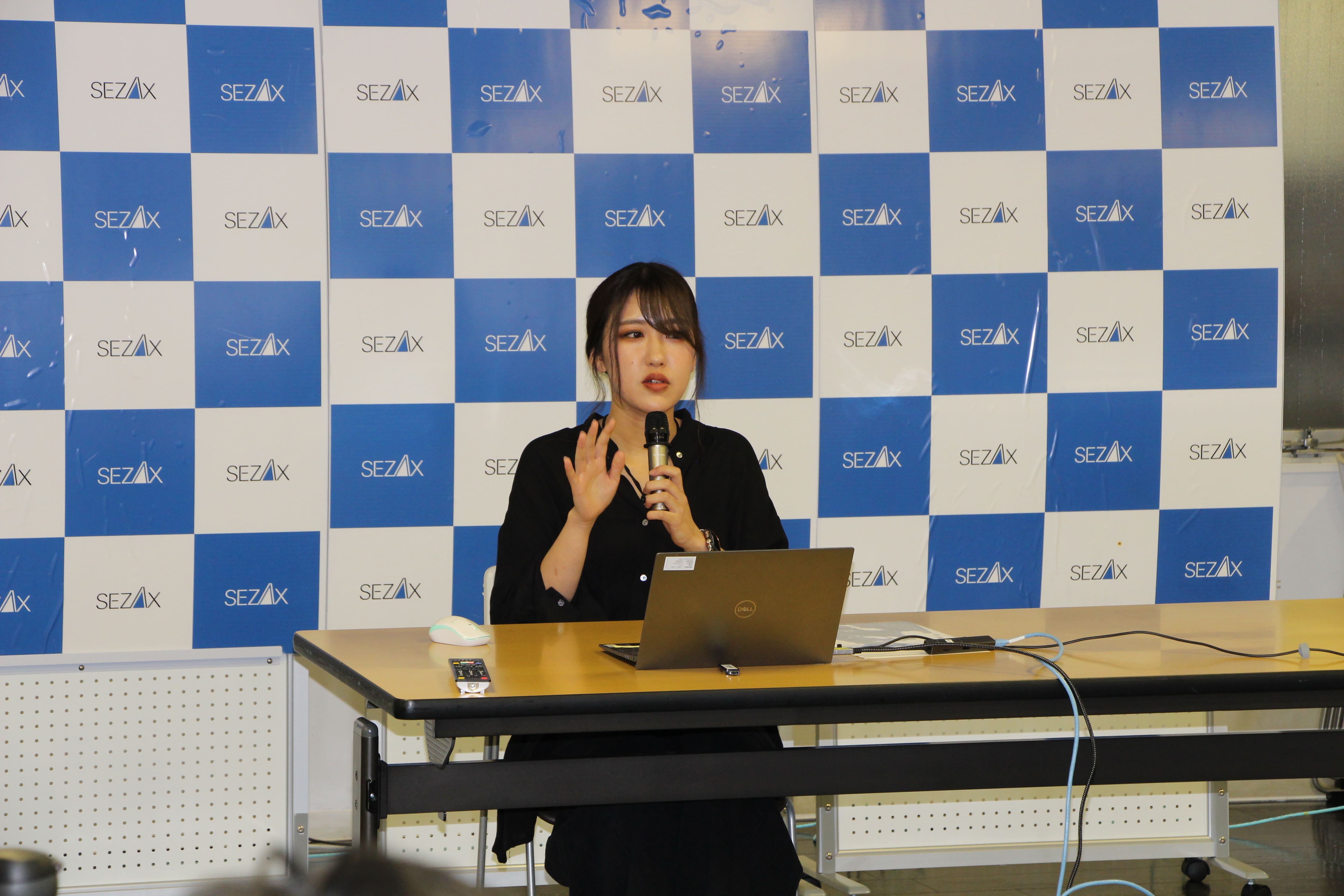 成果発表会の様子_2